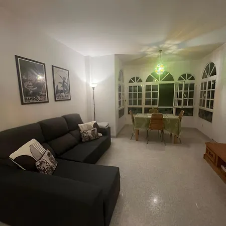 Spacious In Апартаменты *