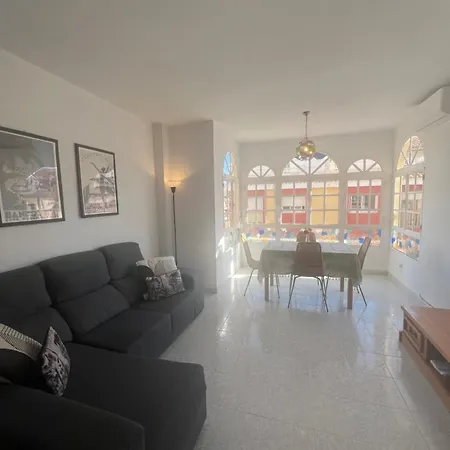 Апартаменты Spacious In